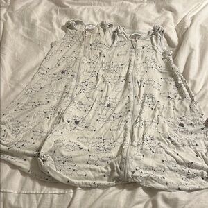 TWO Ergobaby Kids Pajamas Sleep Sacks- White with Gray Print
Sheep print
